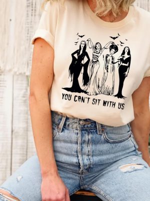 Halloween Ghoul Gang T-Shirt Women Vintage Goth Queen Graphic Tee Horror Movies Tshirt Short Sleeve Fall Tops