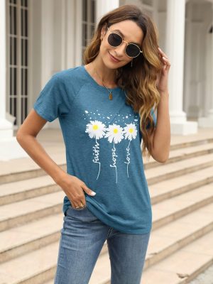 Women Crewneck Daisy Print Short Sleeve T-Shirts Summer Faith-Hope-Love Raglan Sleeve Tees Loose Fit Graphic Tops 2024