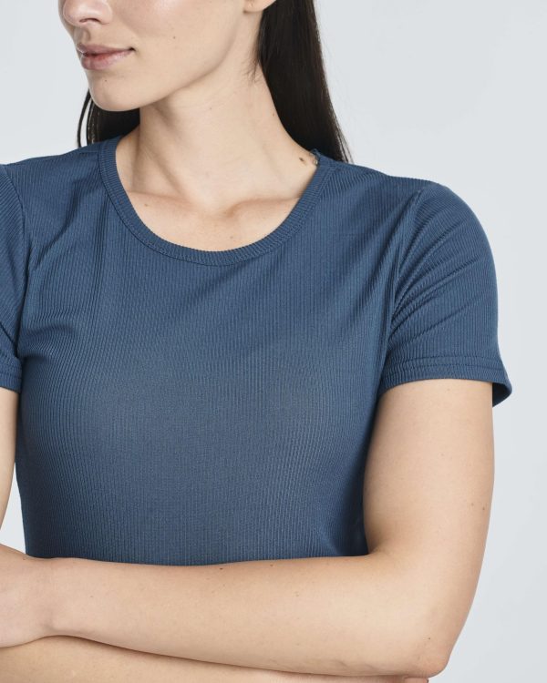 4 Pack: Women's Ribbed Knit Short Sleeve Crew Neck T-Shirt (Available in Plus)
